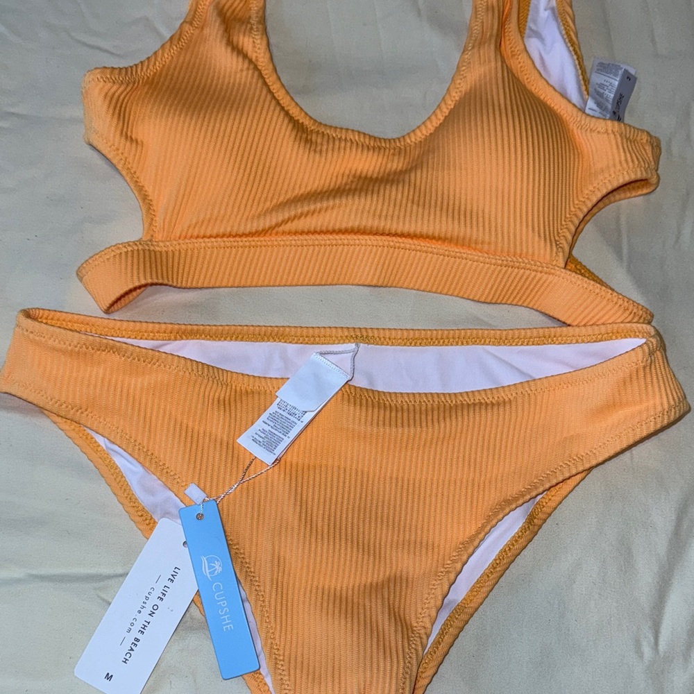 Cupshe Tangerine Ribbed Cut-Out Bikini Set - Picture 2 of 3